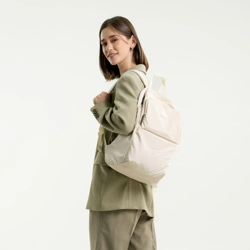 Mochila perfect choice  ethereal para laptop 14  color  beige