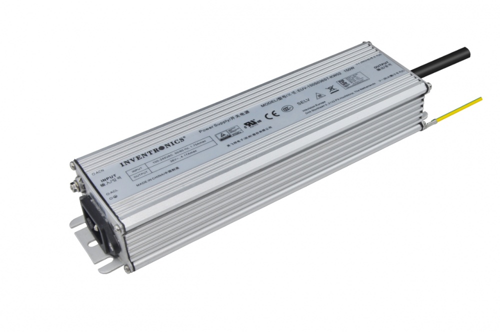 Fuente de poder / 36 vcd / 150 watts / uso para cámaras panovu