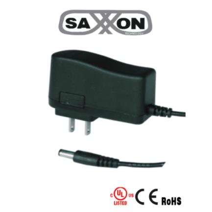 [SEC96436] Fuente de poder saxxon regulada 12vcc 1 amper conector macho especial para cámaras de cctv/ usos múltiples